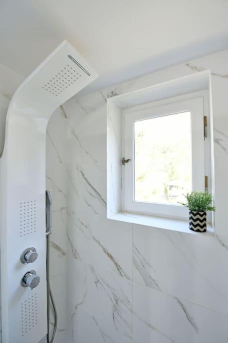 Olivo II Luxury Apartment İdra Dış mekan fotoğraf